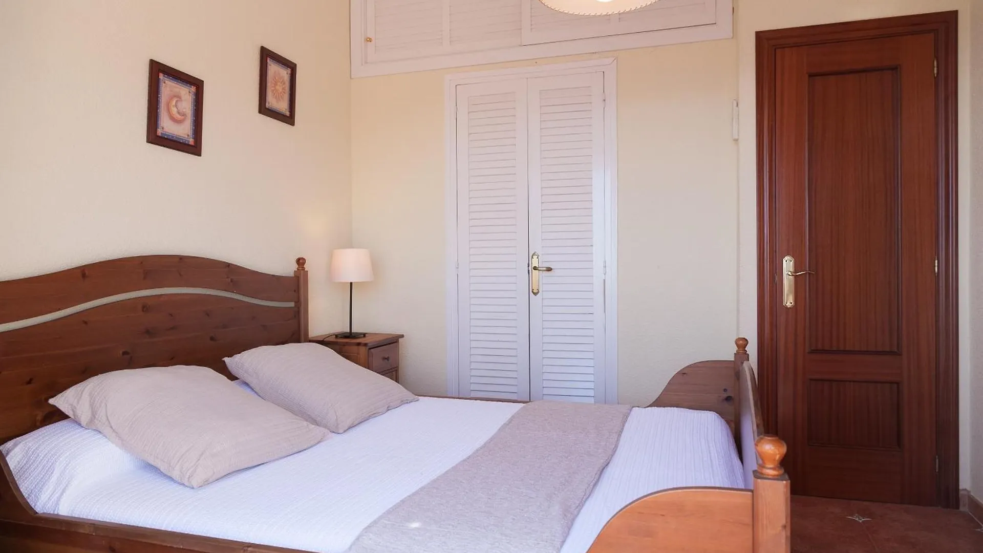 Uhc Casasblancas Family Complex Villa Salou Spain