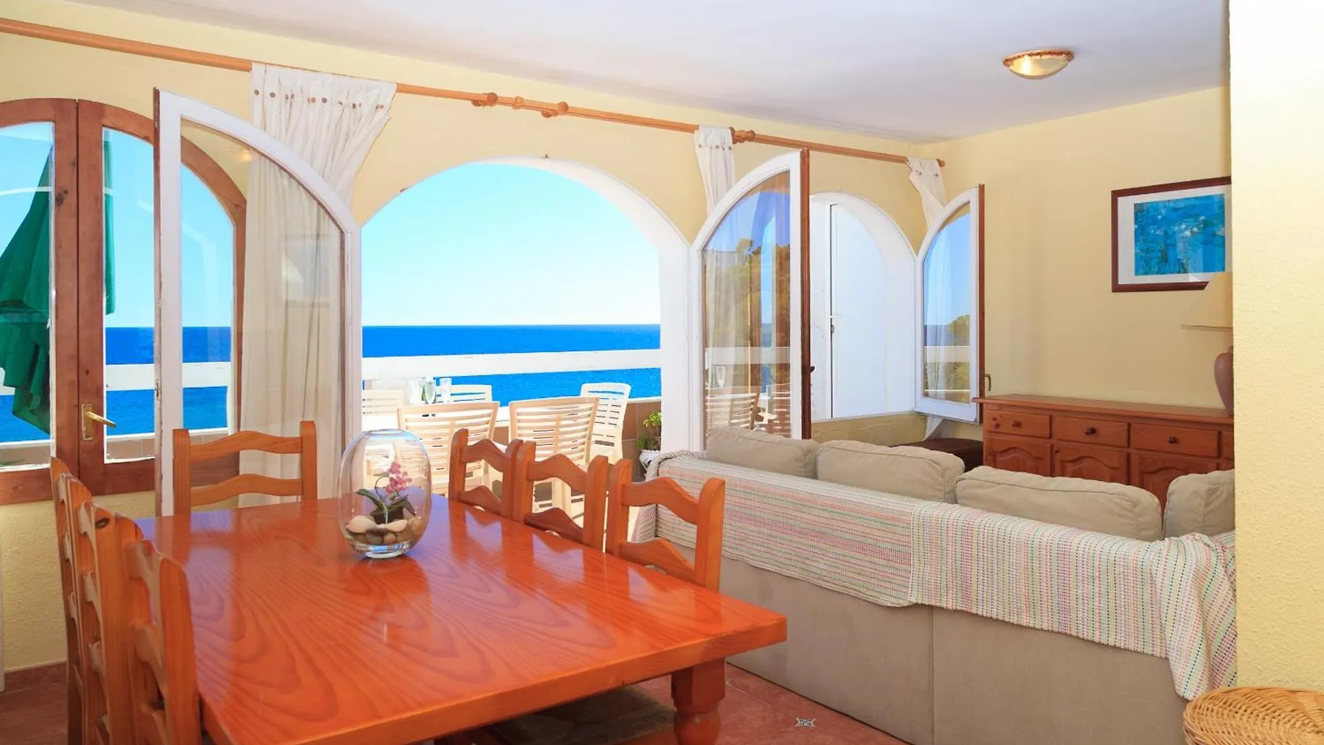 Uhc Casasblancas Family Complex Villa Salou