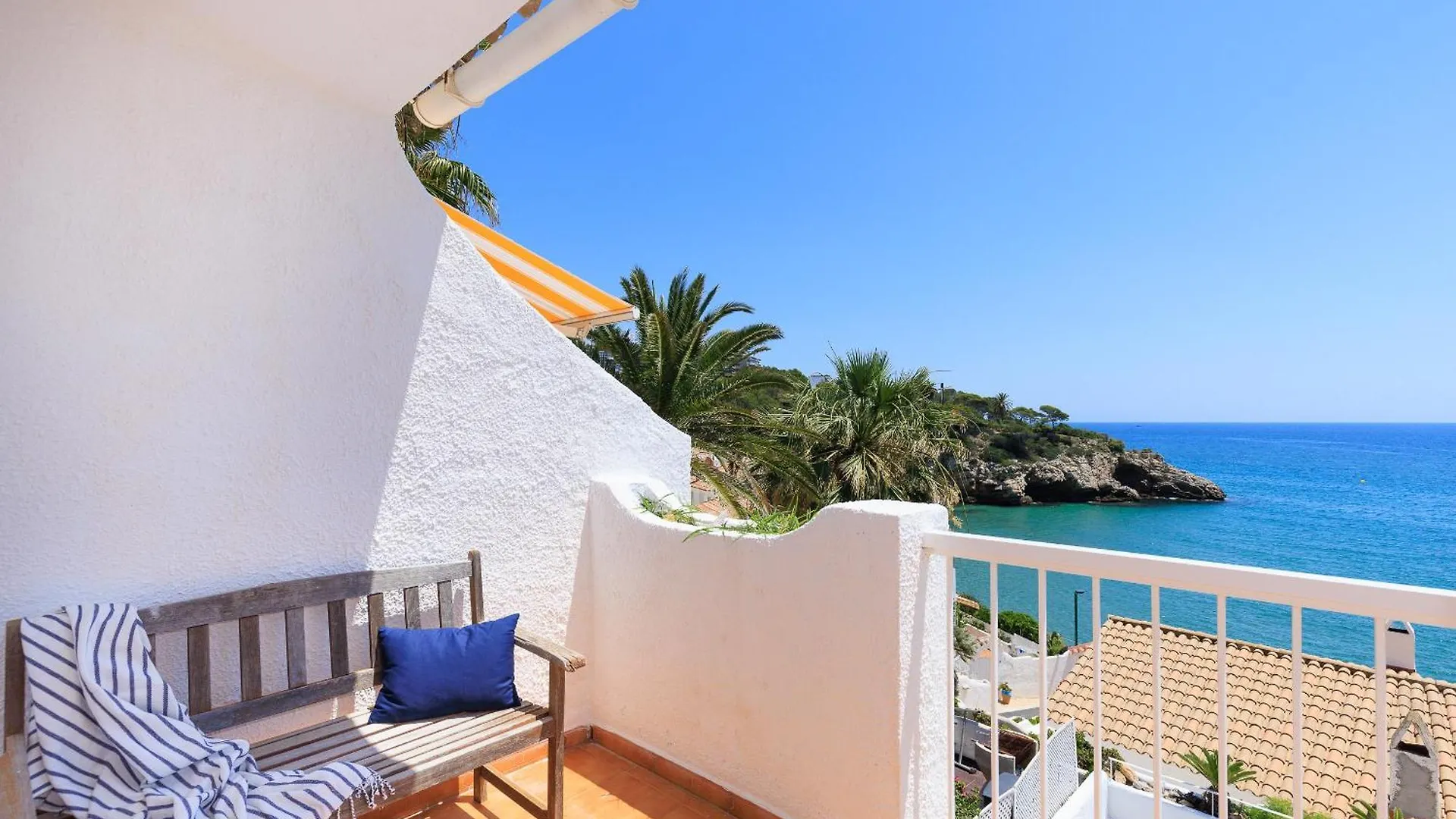 Uhc Casasblancas Family Complex Villa Salou