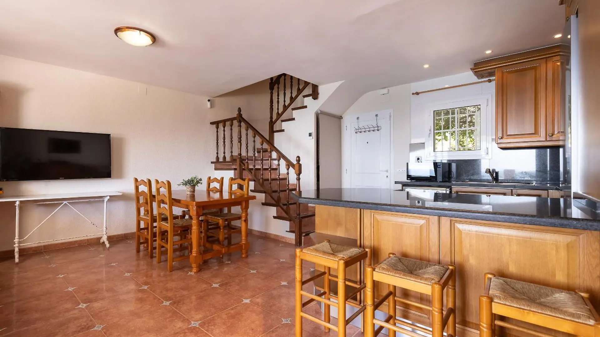 Holiday home Uhc Casasblancas Family Complex Villa Salou